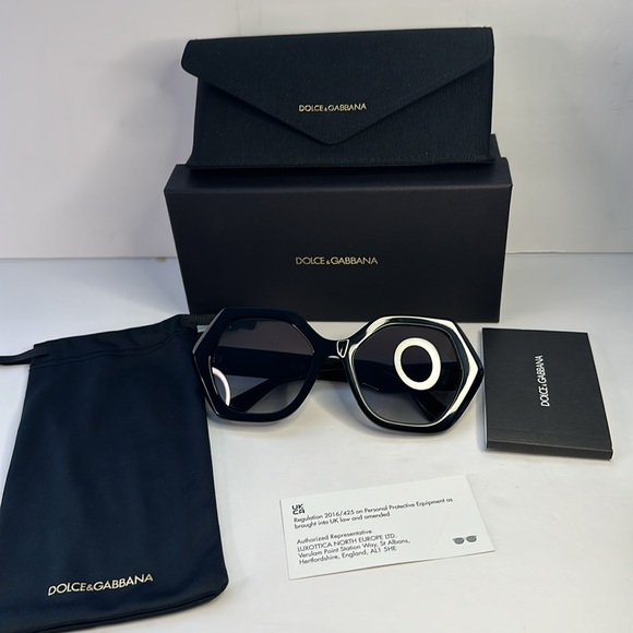 Dolce & Gabbana DG4406 Crossed geometric-frame sunglasses - Picture 11 of 15